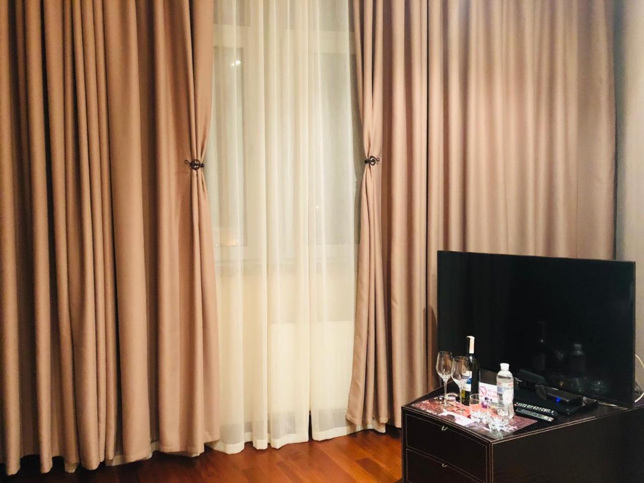 Apartments On Liuteranska Str. 키예프 외부 사진